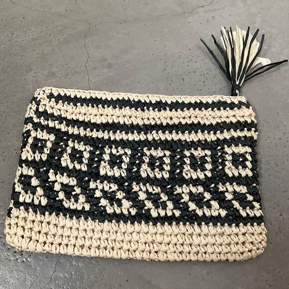 Natural Zip Closure Pouch - Picture 3 of 5